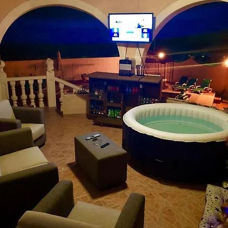 Villa Royal *